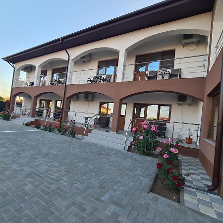 Casa Coco Hotell Două Mai Exteriör bild