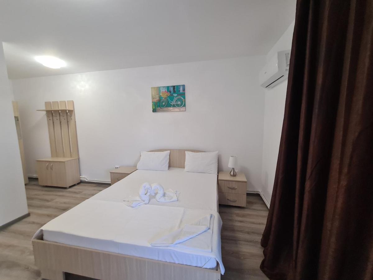 Casa Coco Hotell Două Mai Exteriör bild